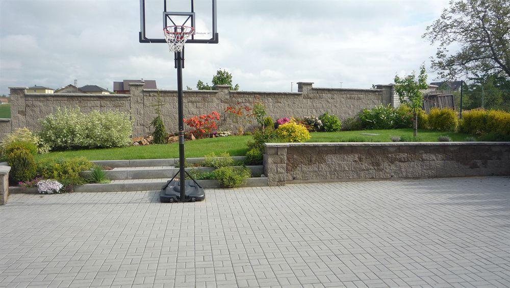 Apartmány Gráf Chýně Exterior foto