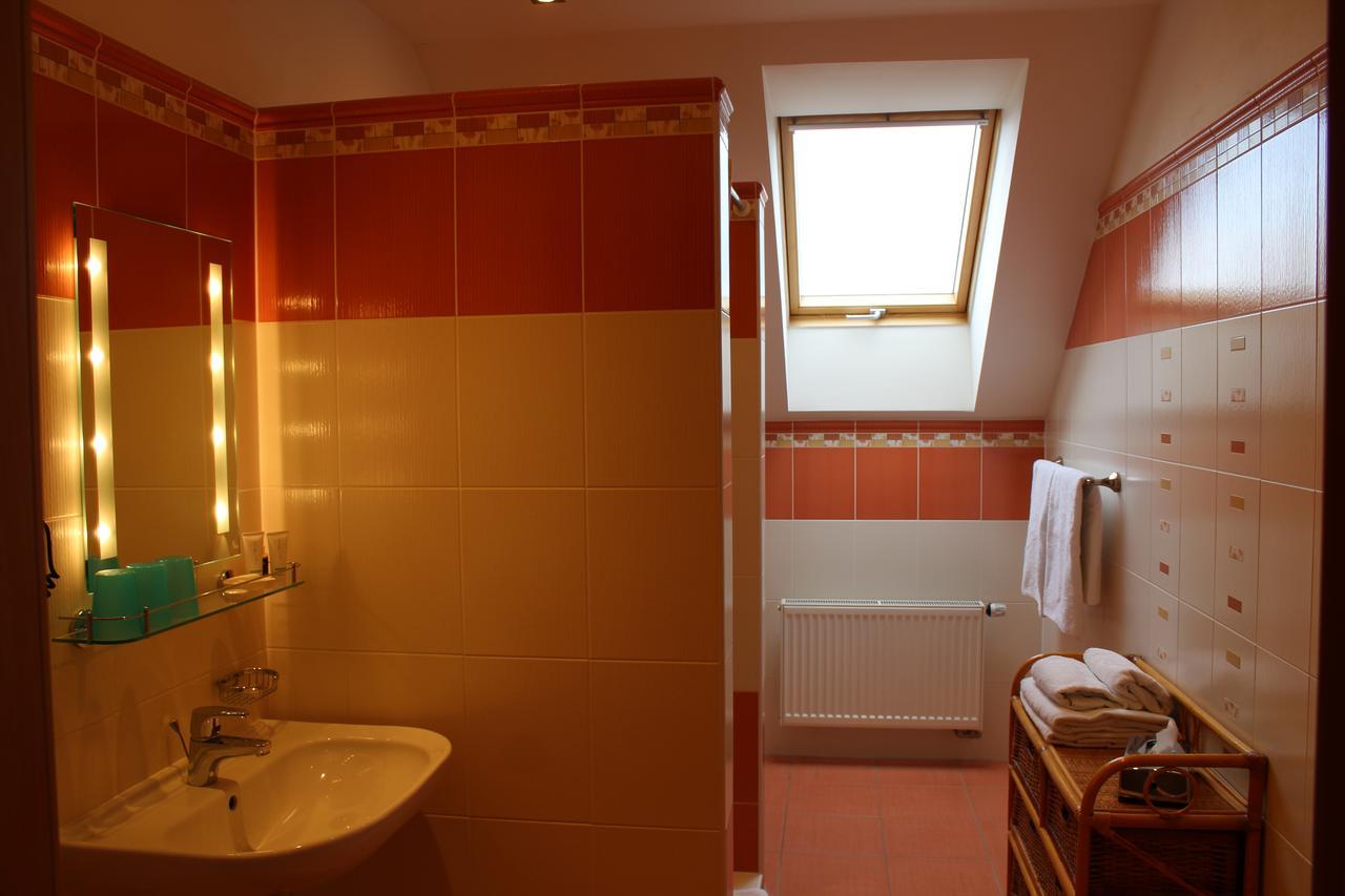 Apartmány Gráf Chýně Exterior foto