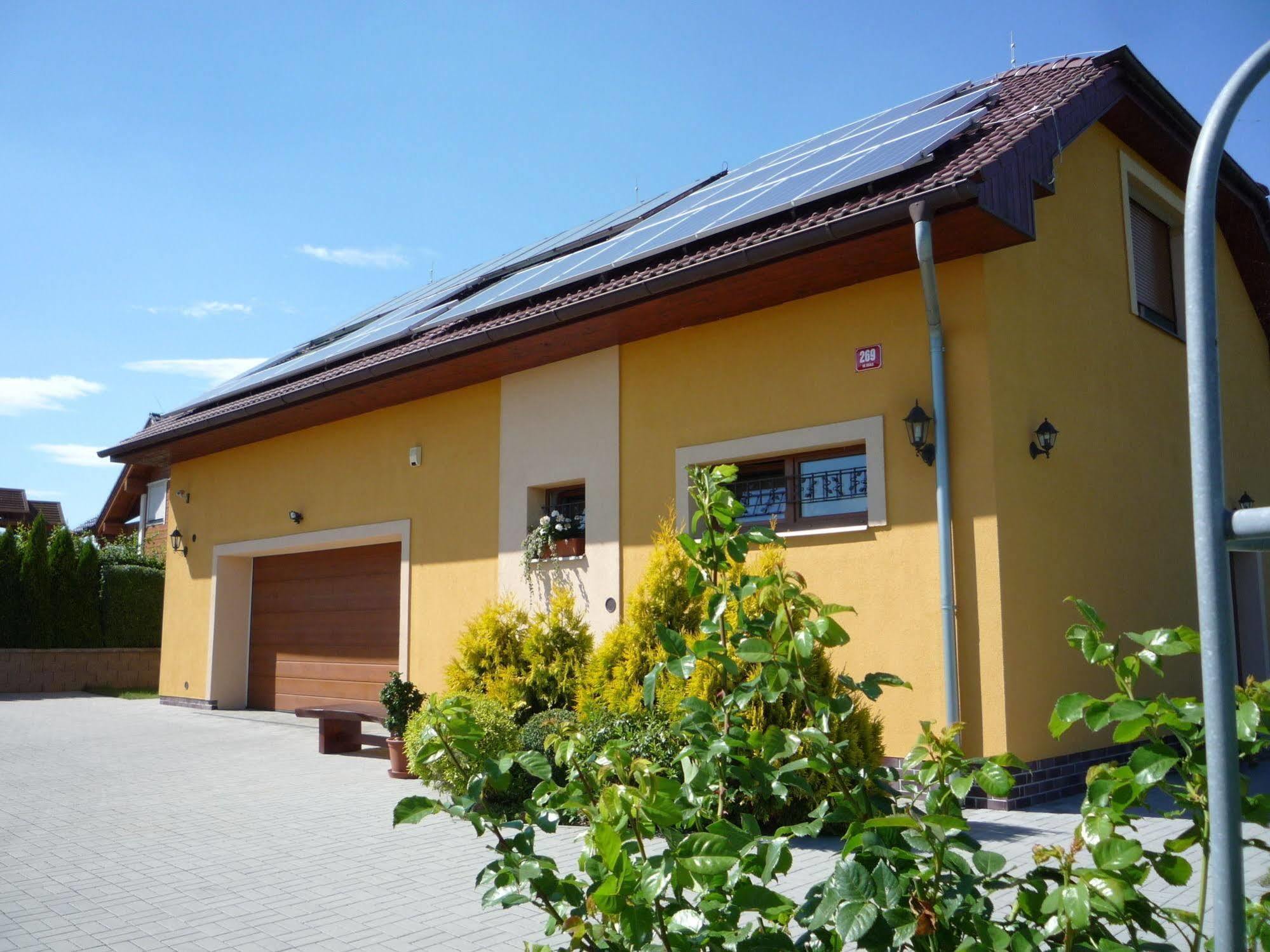 Apartmány Gráf Chýně Exterior foto