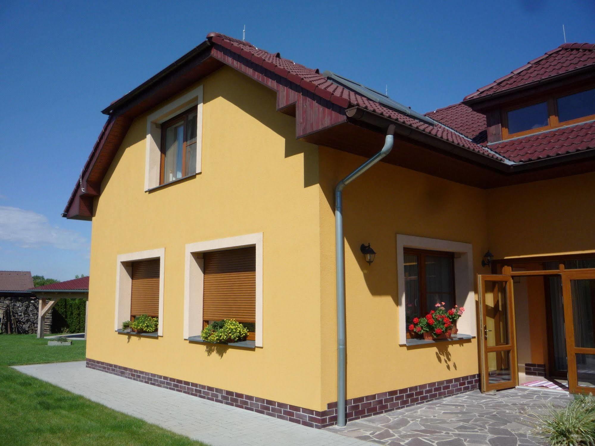 Apartmány Gráf Chýně Exterior foto